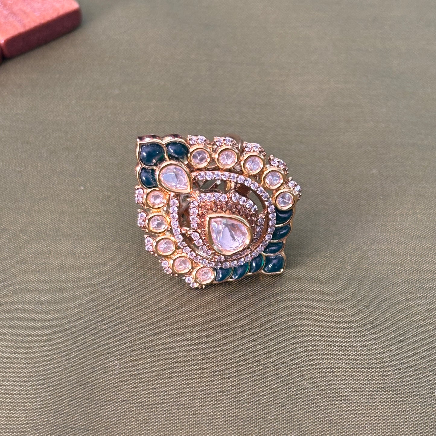 Diamond Crest Ring